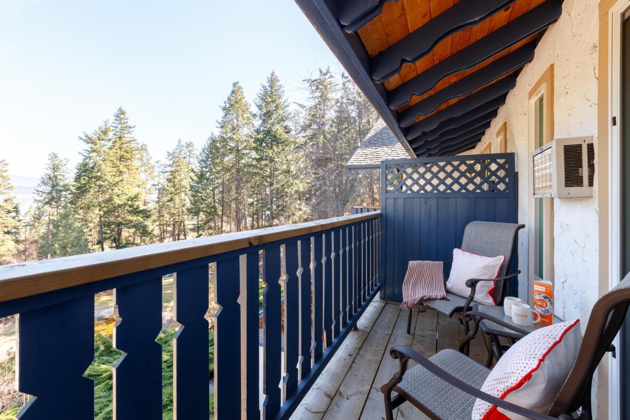 Cozystay Signature Lake Okanagan Resort เคโลว์นา ภายนอก รูปภาพ